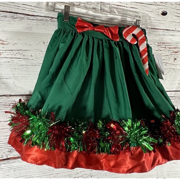 New Love & Let Love Candy Cane Skater Skirt Tinsel Trim Juniors Size XS Green - Picture 3 of 16